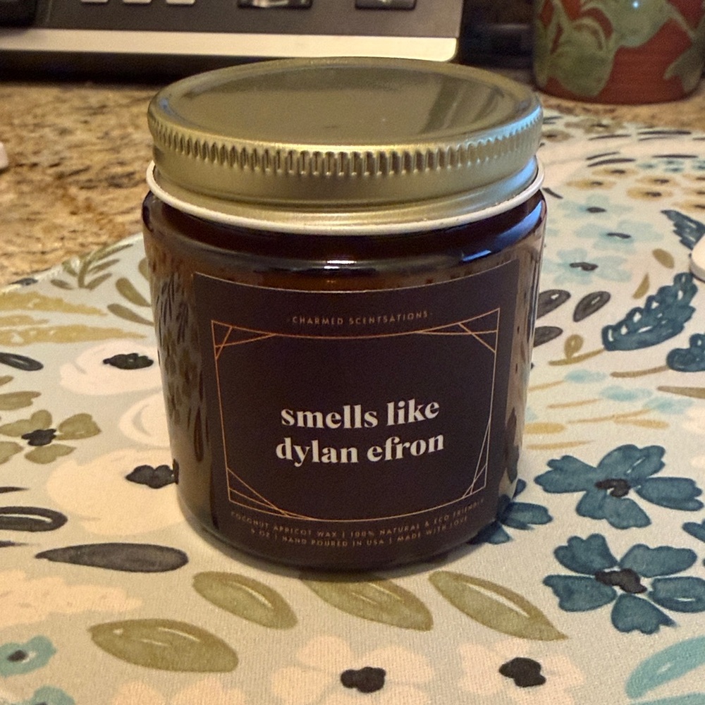 New Candle Gag Gift “Smells Like Dylan Efron”